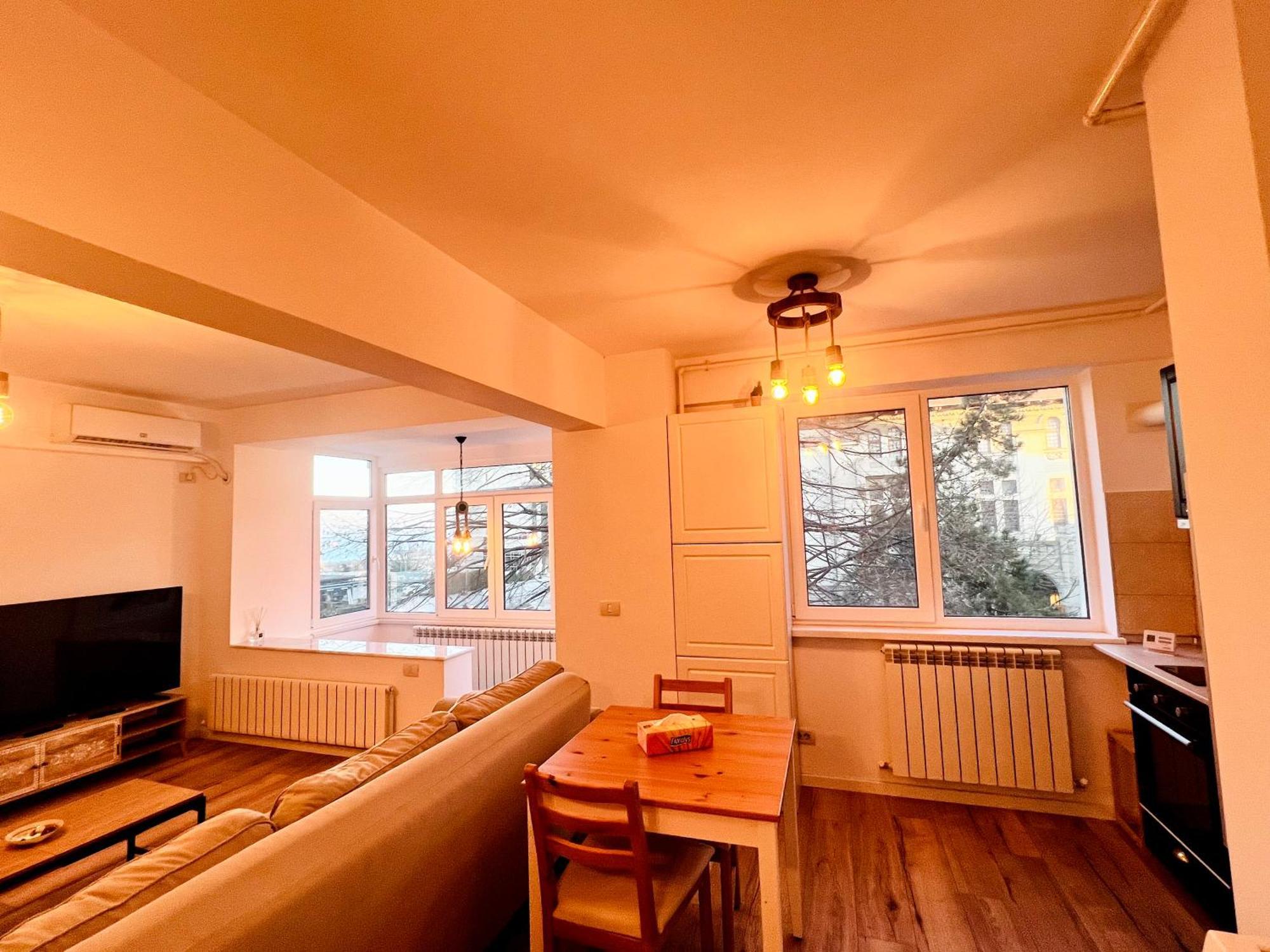 Piata Ovidiu 14 Loft Apartment Constanta Exterior photo